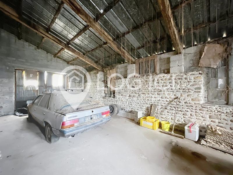 Maison - 208 m² - 7 pièces