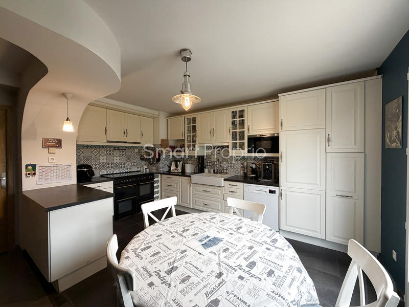 Maison - 158 m² - 6 pièces