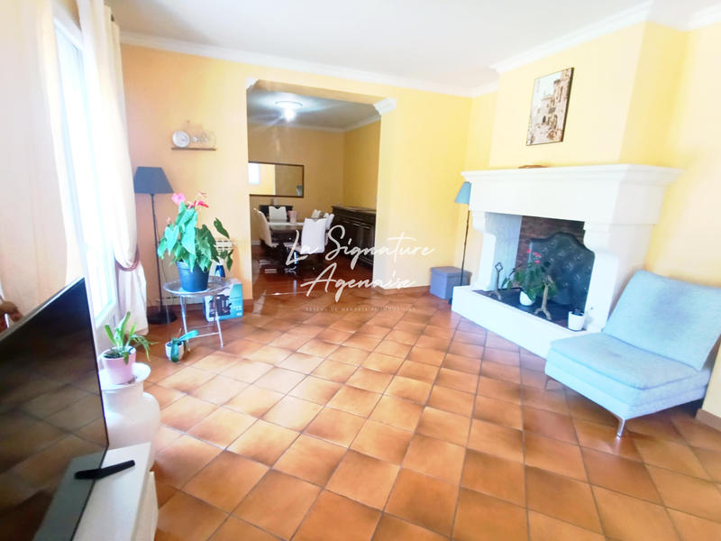 Maison - 161 m² - 5 pièces