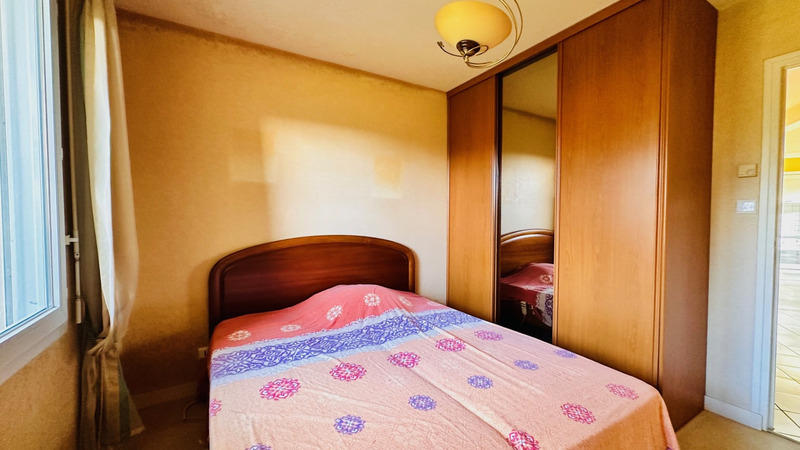 Maison - 121 m² - 6 pièces