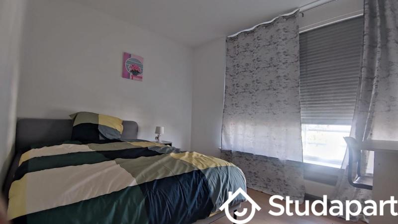 Chambre - 26 m² - 1 pièce