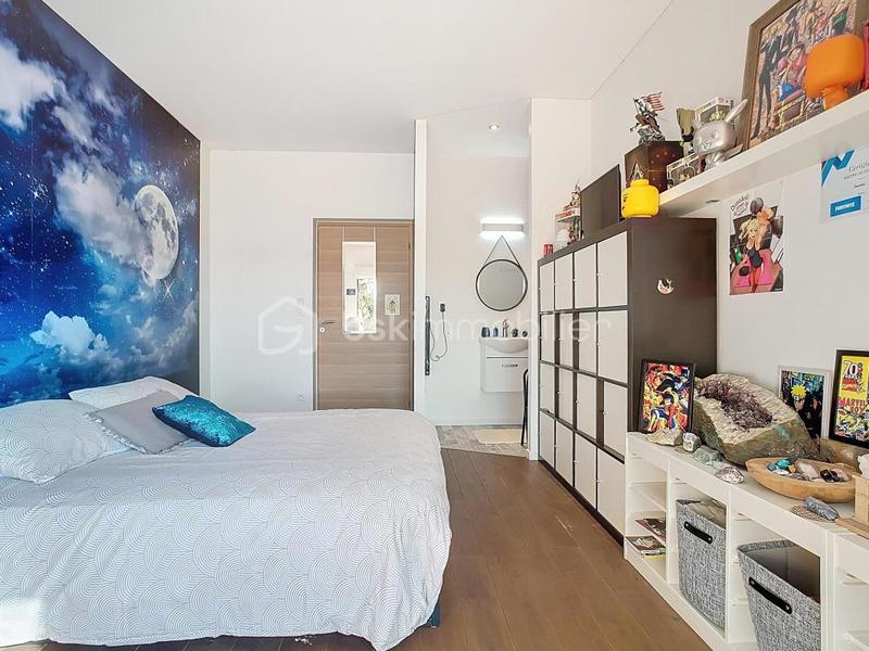 Demeure - 310 m² - 8 pièces