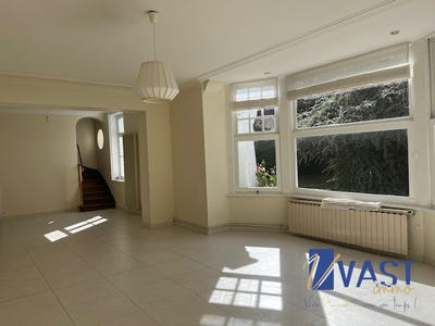 Maison ancienne - 121 m² - 4 pièces