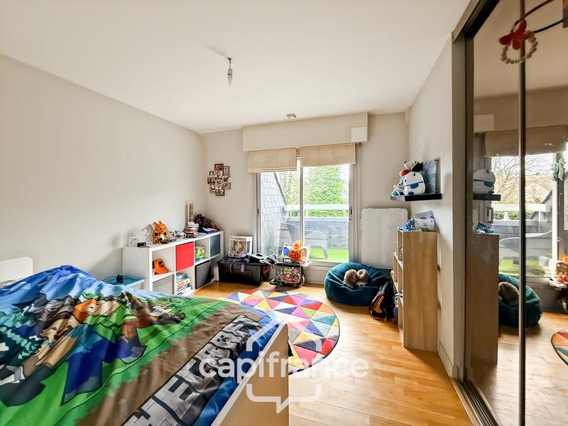 Maison - 284 m² - 10 pièces