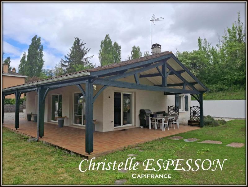 Maison - 180 m² - 7 pièces