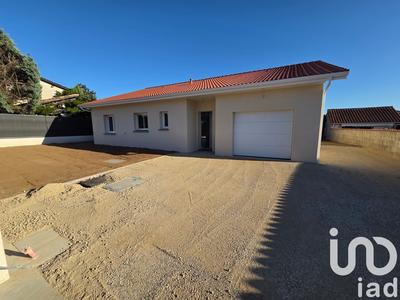 Maison - 104 m² - 4 pièces