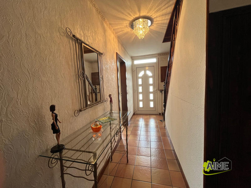 Maison - 152 m² - 6 pièces