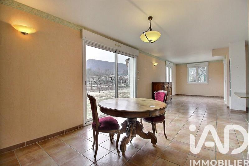 Maison - 171 m² - 5 pièces