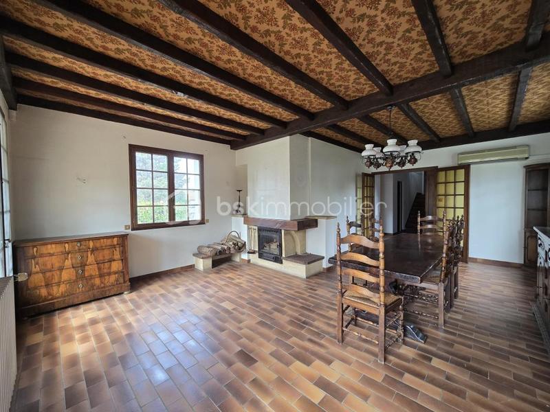 Maison - 122 m² - 5 pièces