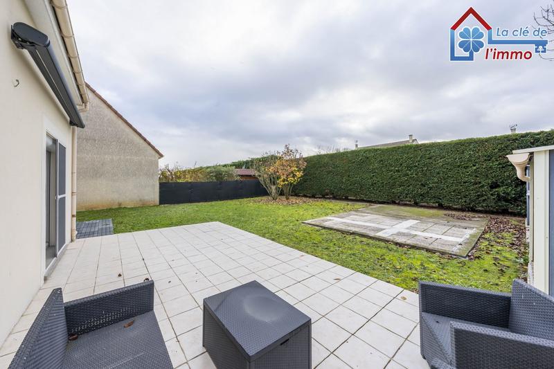 Maison traditionnelle - 80 m² - 5 pièces