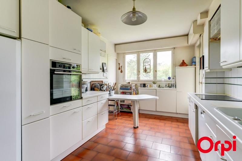 Appartement - 108 m² - 5 pièces