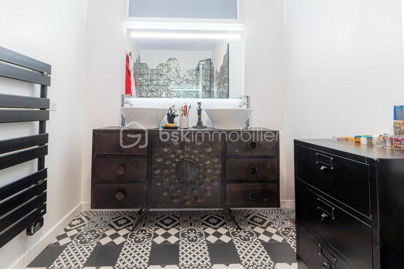 Maison - 160 m² - 5 pièces