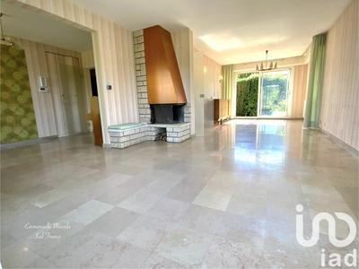 Maison - 170 m² - 8 pièces