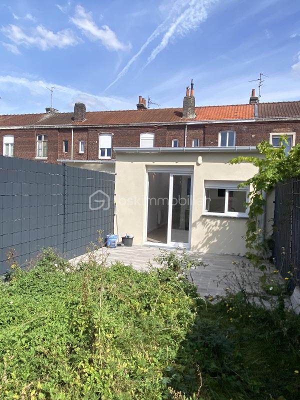 Maison - 76 m² - 5 pièces