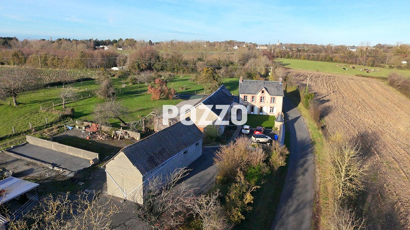 Maison - 165 m² - 6 pièces