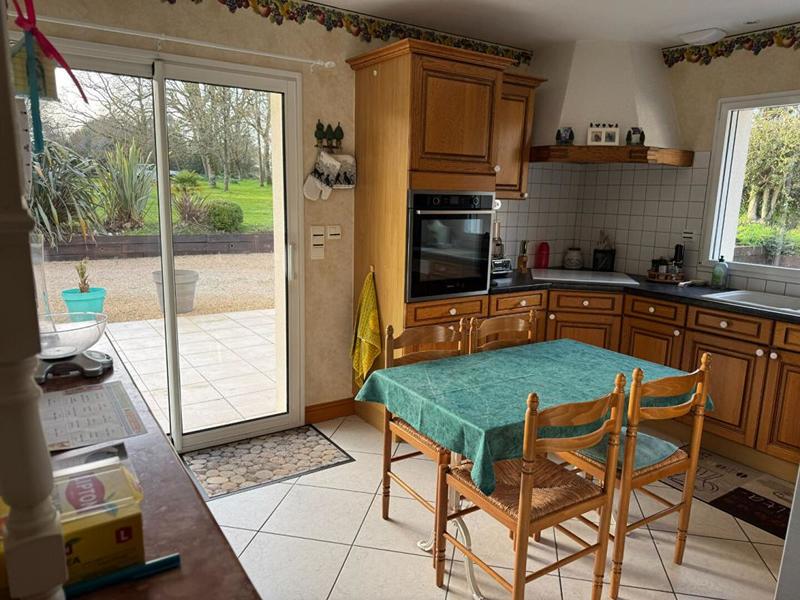 Maison - 165 m² - 6 pièces