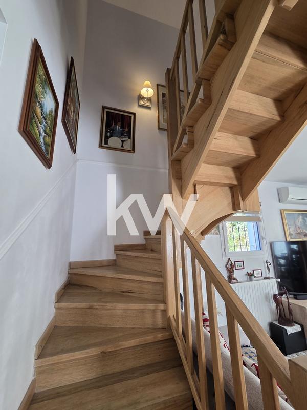 Maison - 110 m² - 5 pièces