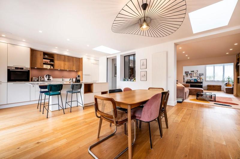 Maison - 226 m² - 5 pièces