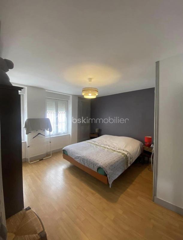 Maison de ville - 76 m² - 5 pièces