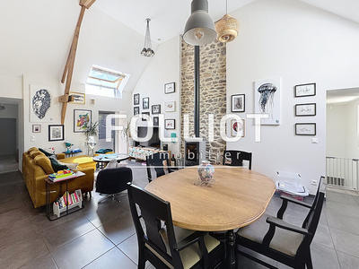 Maison - 144 m² - 5 pièces