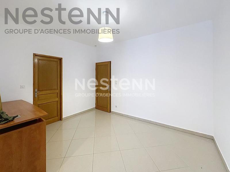 Maison - 235 m² - 7 pièces