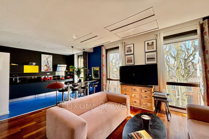 Appartement - 85 m² - 3 pièces