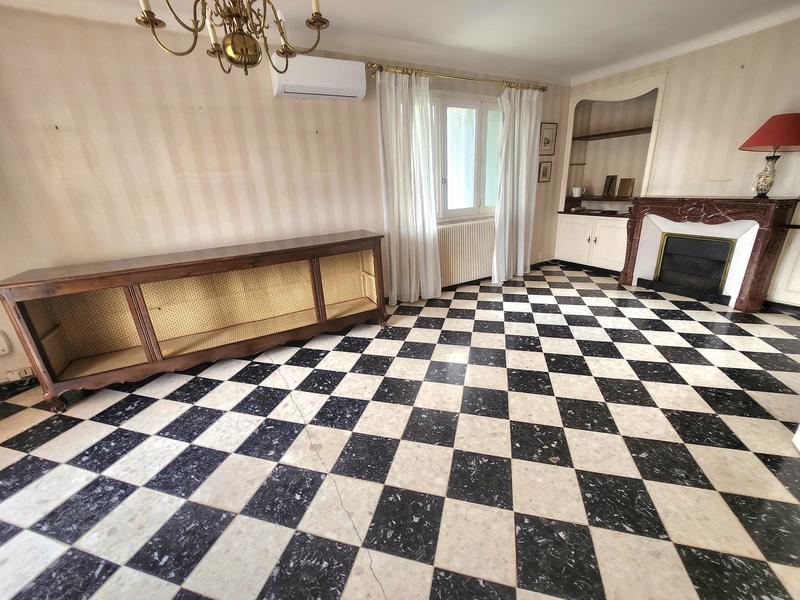 Maison traditionnelle - 110 m² - 6 pièces