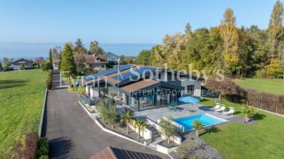 Maison - 269 m² - 7 pièces