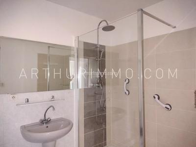 Appartement - 62 m² - 2 pièces