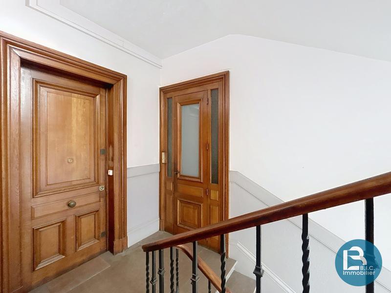 Appartement - 109 m² - 3 pièces