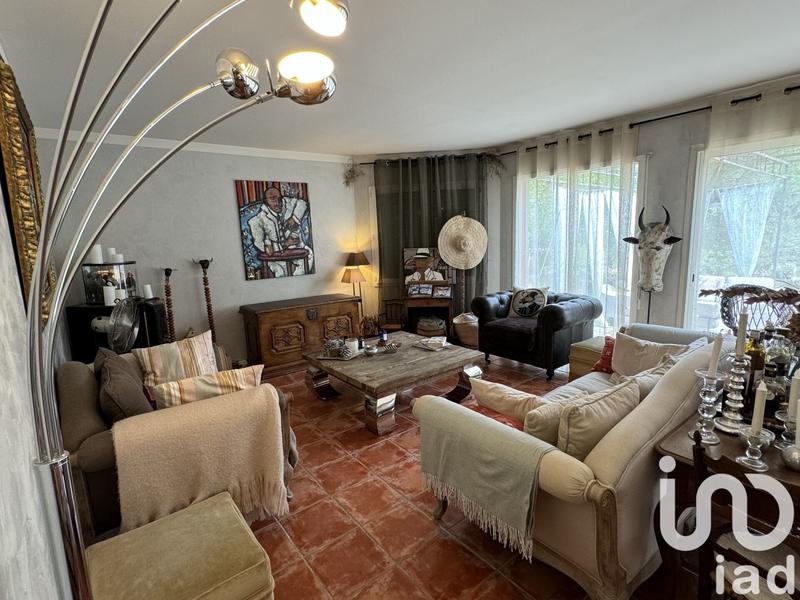 Maison - 213 m² - 6 pièces