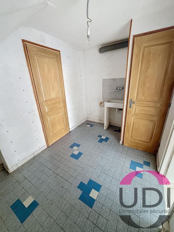 Immeuble - 73 m² - 3 pièces