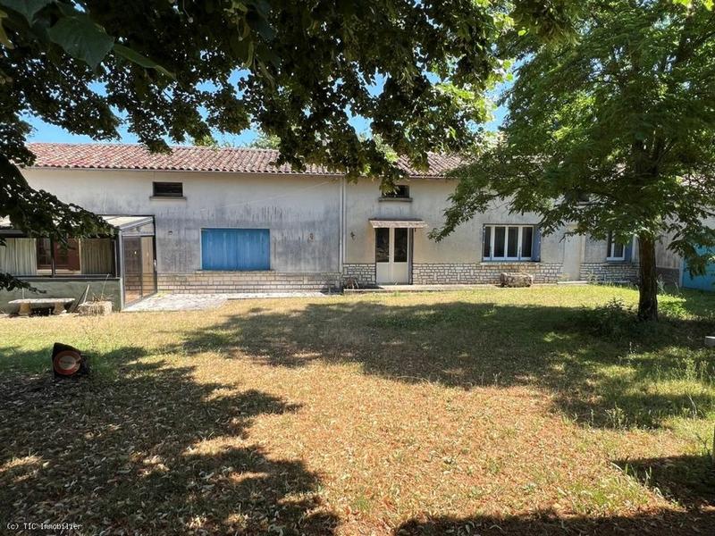 Maison de village - 158 m² - 6 pièces
