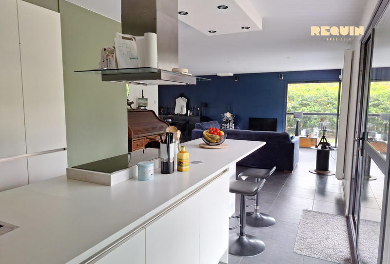 Maison - 133 m² - 6 pièces