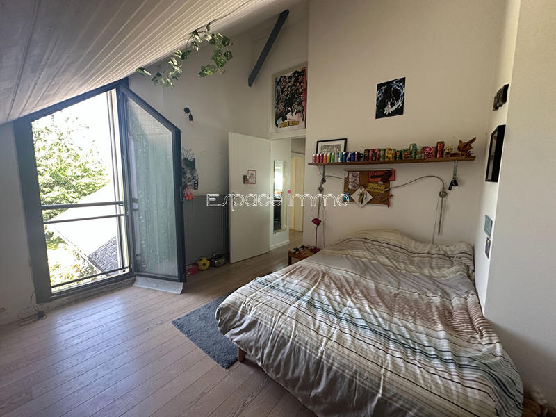 Maison - 137 m² - 6 pièces