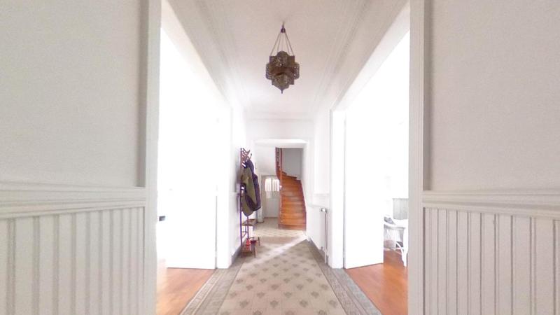 Propriété - 184 m² - 8 pièces