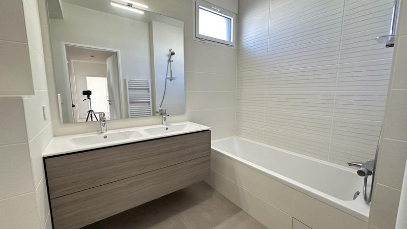 Appartement - 120 m² - 4 pièces