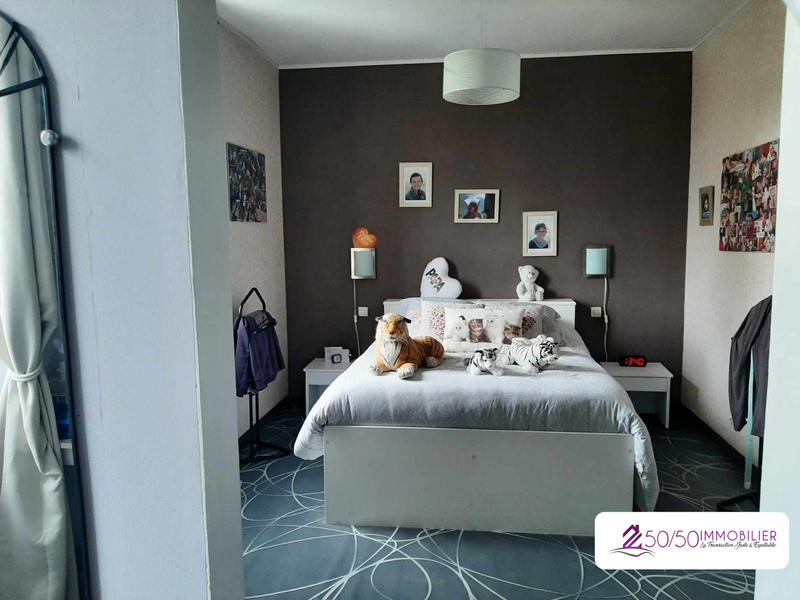 Maison traditionnelle - 144 m² - 6 pièces