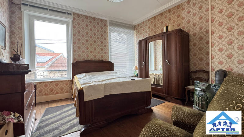 Maison - 162 m² - 7 pièces