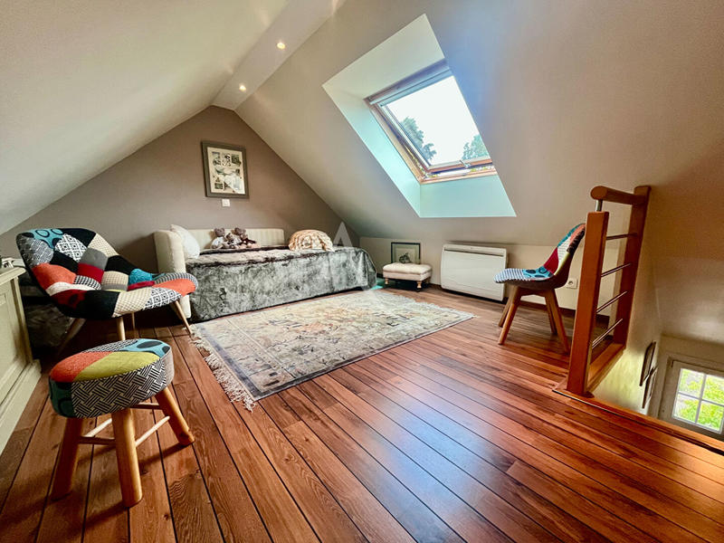 Maison - 149 m² - 7 pièces