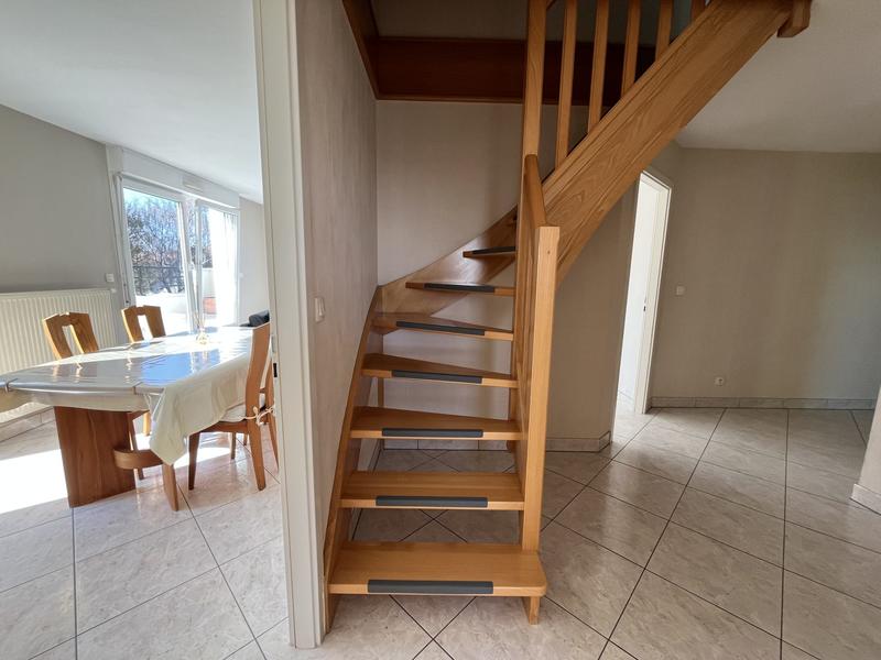 Appartement - 96 m² - 4 pièces