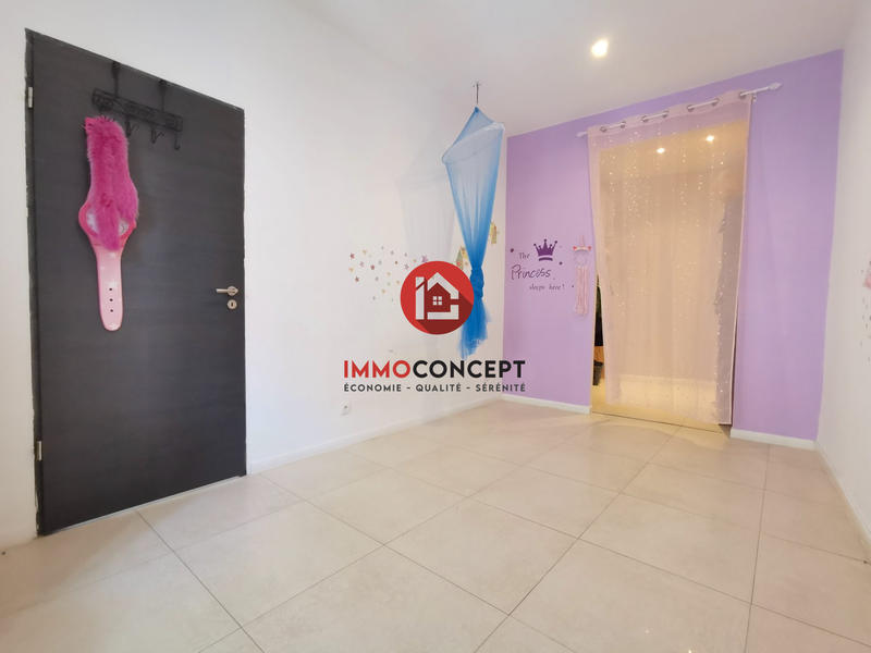 Maison - 120 m² - 3 pièces