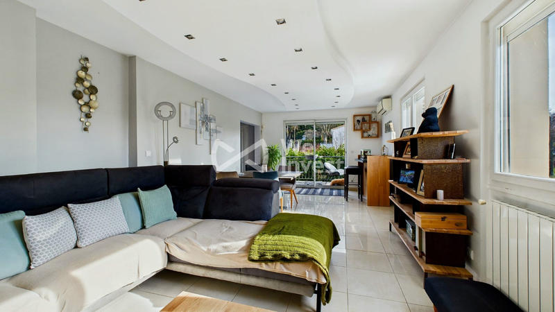 Maison - 117 m² - 5 pièces