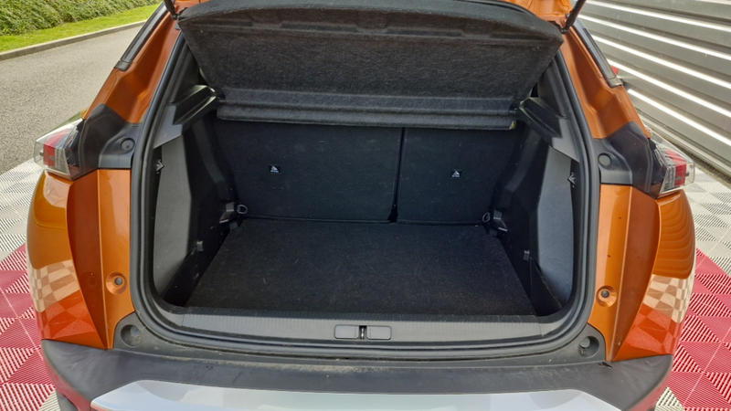 Peugeot 2008 bluehdi 110 ss bvm6 active