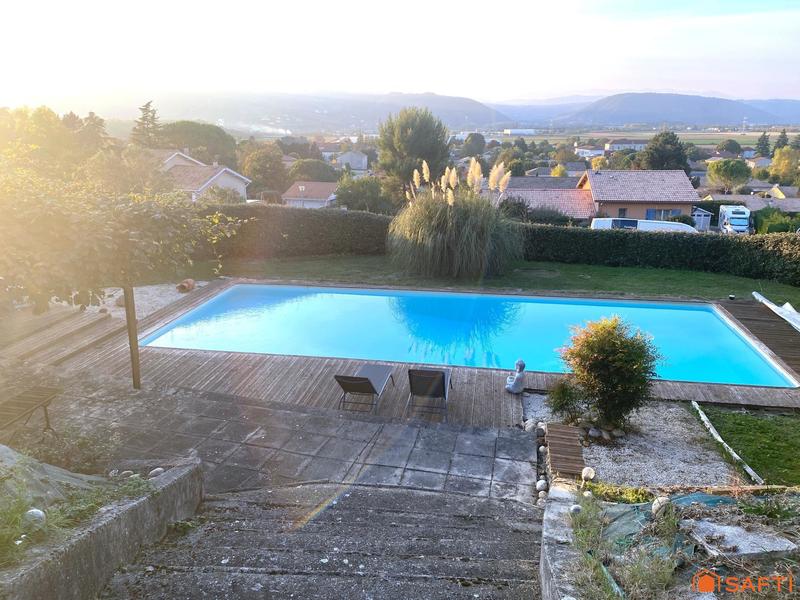 Maison - 114 m² - 5 pièces