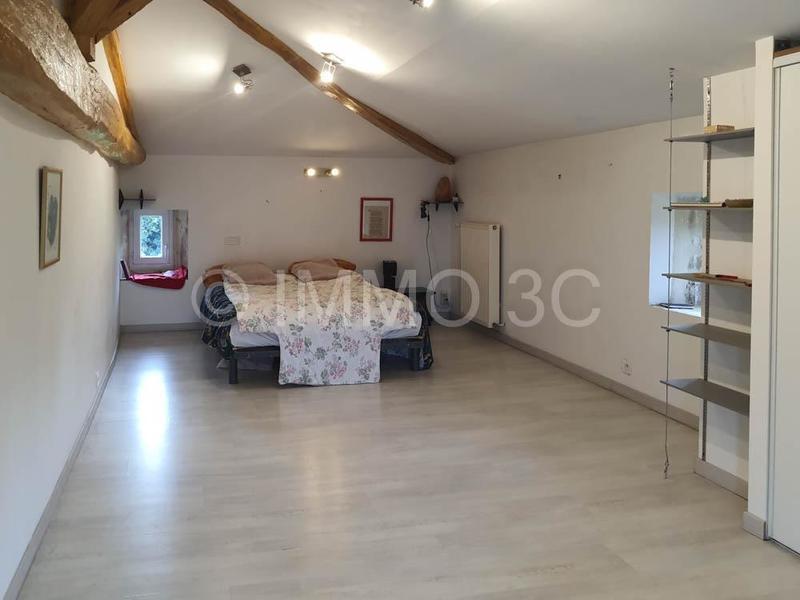 Maison - 313 m² - 11 pièces