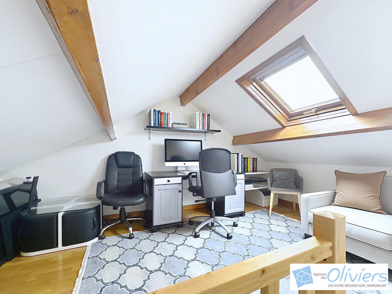 Maison - 103 m² - 5 pièces