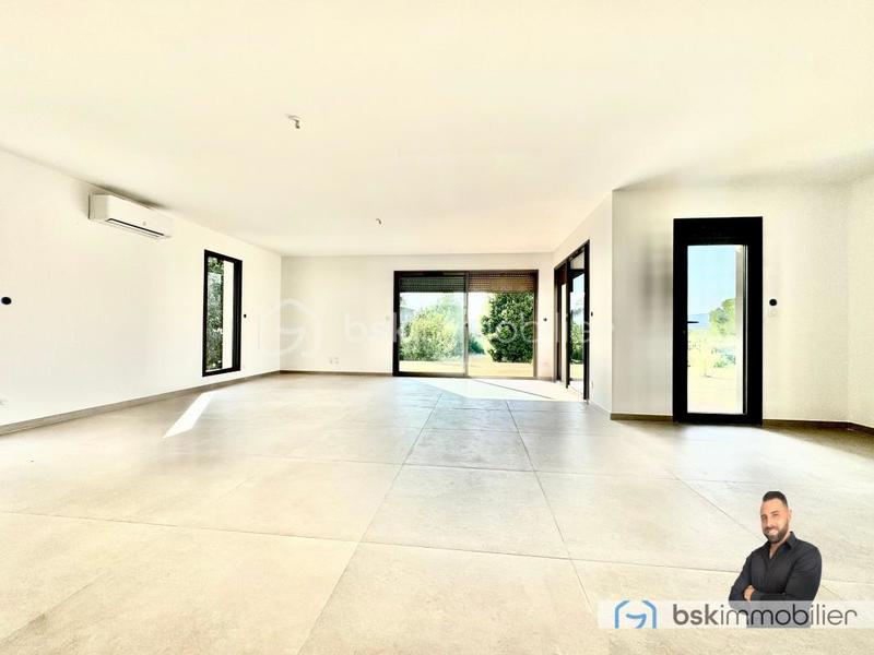 Villa - 111 m² - 5 pièces