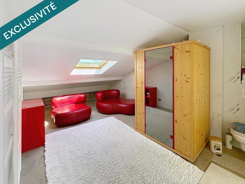 Maison - 186 m² - 8 pièces