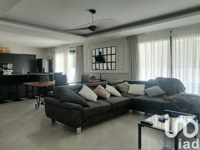 Maison - 141 m² - 6 pièces